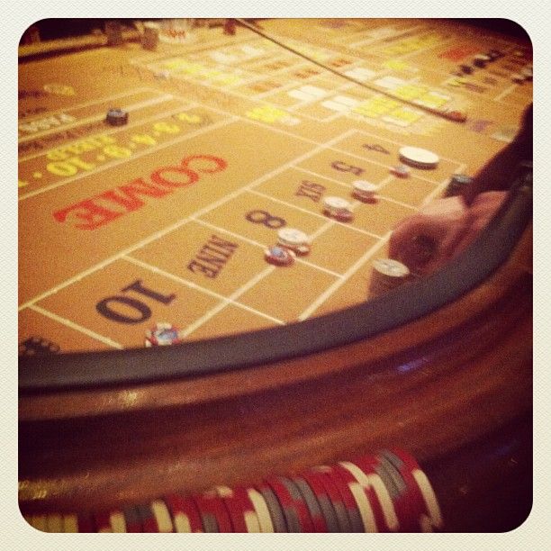 craps_zps5396f856.jpg