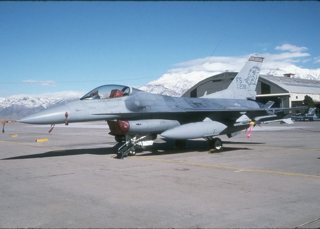 F-16C86-238FS.jpg