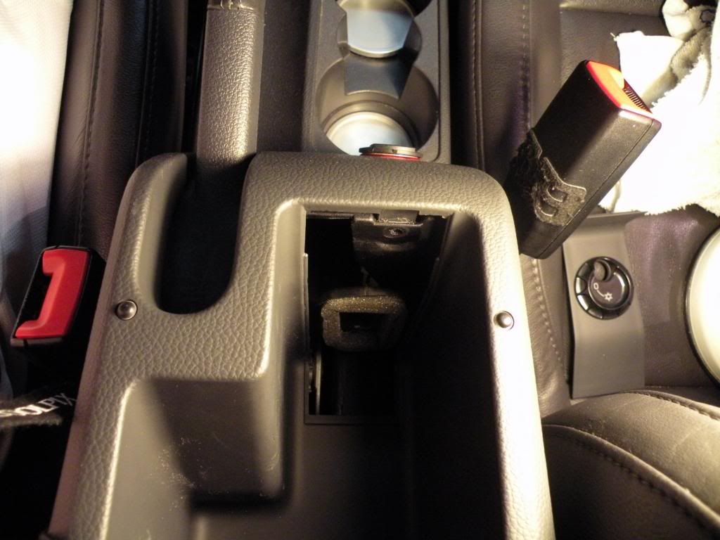 Cigarette Light Burnt on Console How to access bulb? VW Vortex