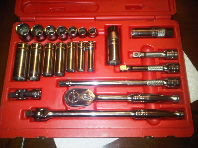 SNAP ON 3/8 metric socket set (over 150 off)