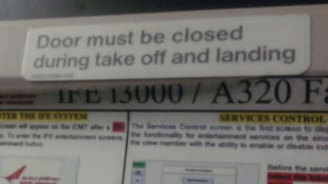 Door close warning