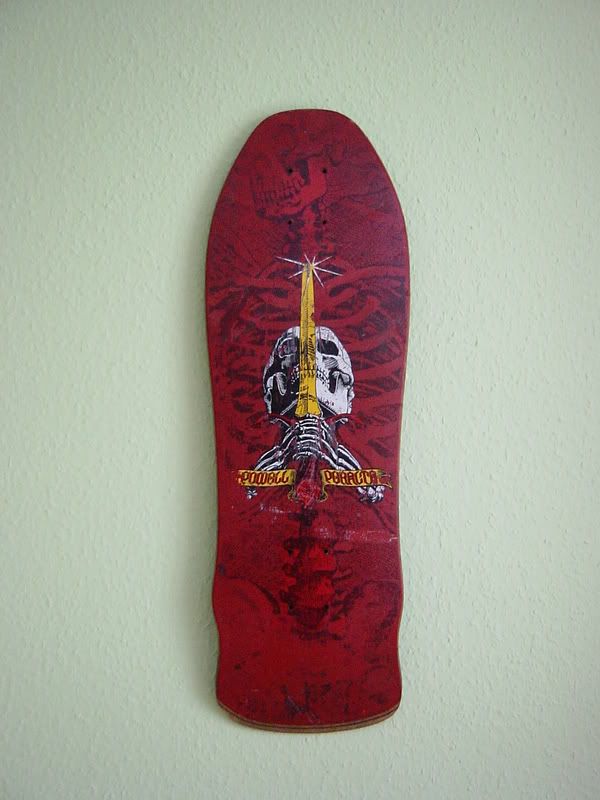 Powell Peralta Team skull & sword