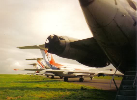 http://i70.photobucket.com/albums/i87/Southendheritage/BAC111/bac111tails.jpg