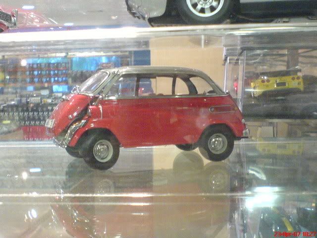 Photo Sharing and Video Hosting at Photobucket