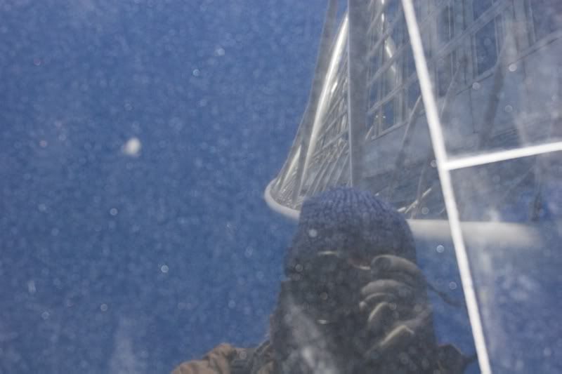 IMAGE: http://i70.photobucket.com/albums/i92/hemuni/POTN/16.jpg