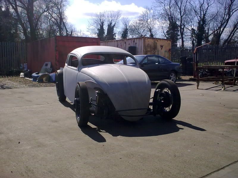http://i70.photobucket.com/albums/i93/31volksrod/random008.jpg