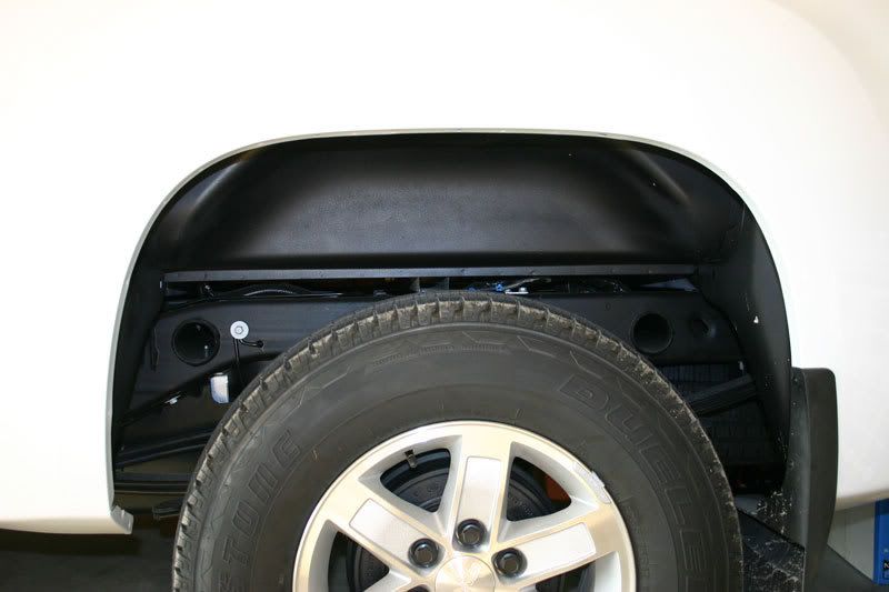 Spray Liner Inside Wheel Wells 19992013 Silverado & Sierra 1500 GM