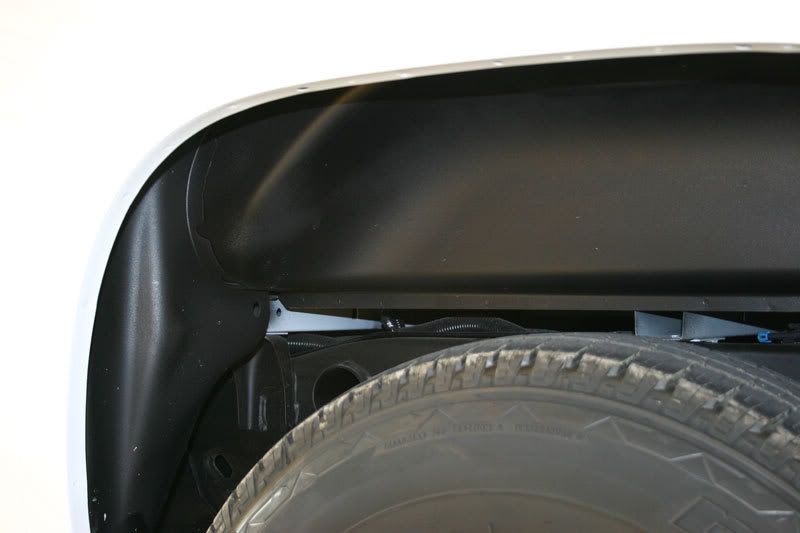 Spray Liner Inside Wheel Wells 19992013 Silverado & Sierra 1500 GM