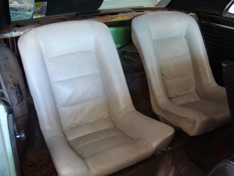 My new rear bucket seats Team Chevelle