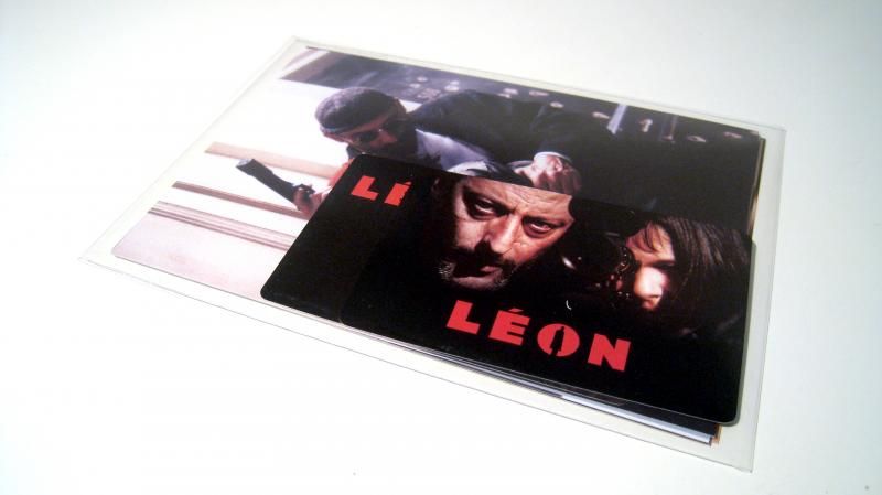 http://i70.photobucket.com/albums/i101/Futurhythm/Steelbooks/Leon/leon_swag.jpg