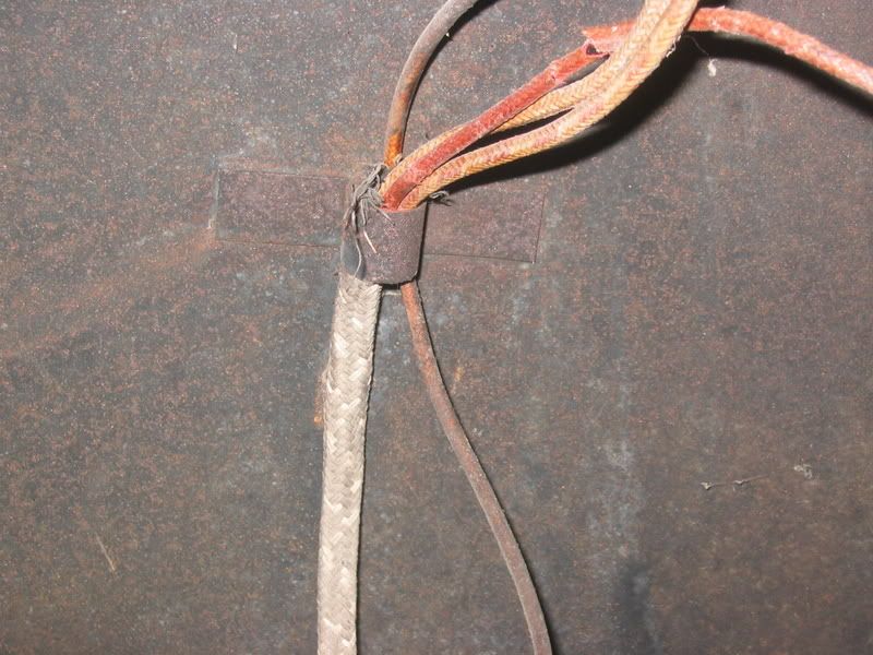 7-20-07-FenderWiring003.jpg