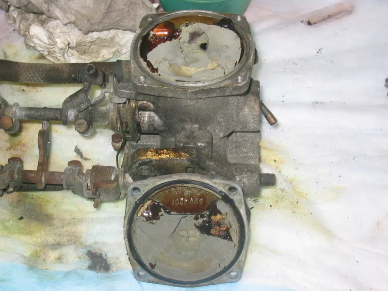 7-21-07-CarbDisassembly008.jpg