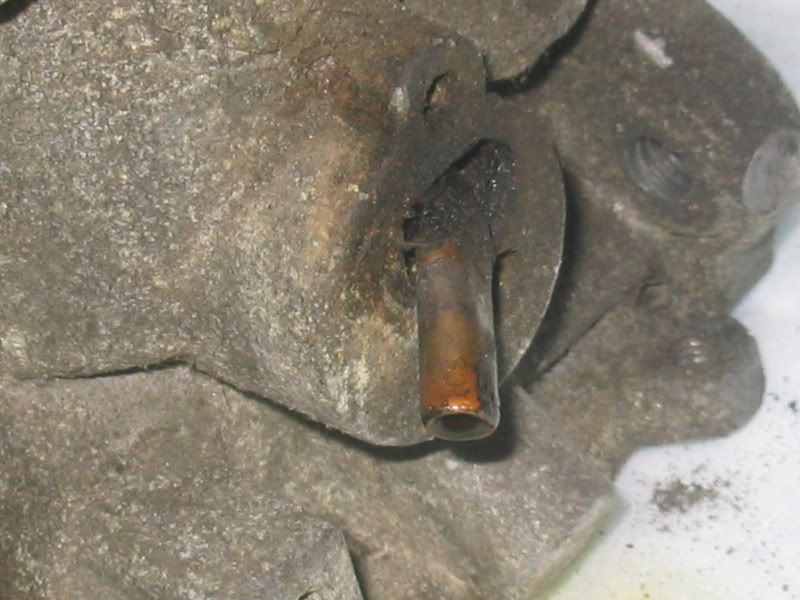 7-21-07-CarbDisassembly010.jpg